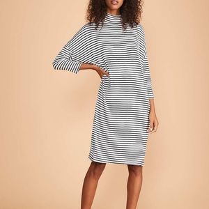 Lou & Grey Oversized Cozy Dress
